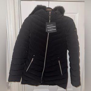 MOOSE KNUCKLES BRAND NEW / NEVER WORN ROSELAWN JACKET